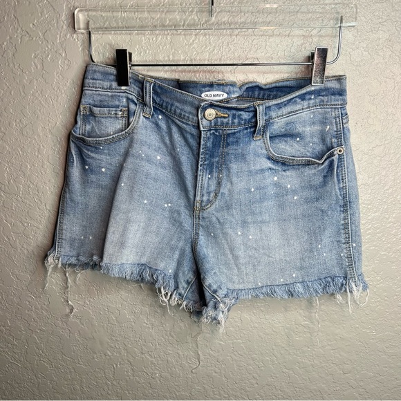 Old Navy Boyfriend Denim Shorts - Picture 2 of 9